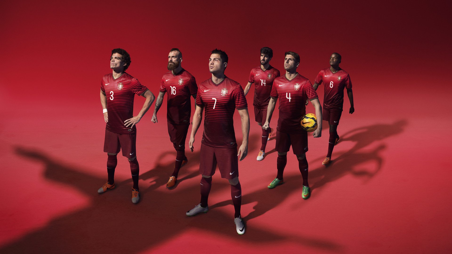 赛道上的逆袭，拉塞尔带领威廉姆斯力压迈凯伦