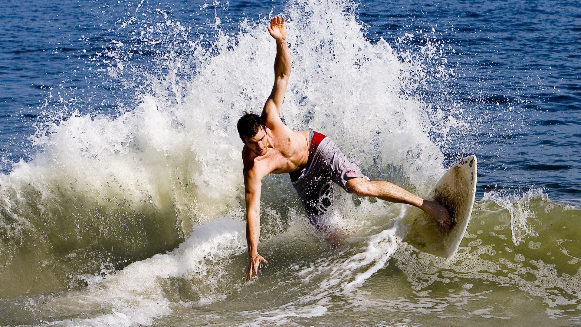 北欧风暴与东方烈焰，当丹麦绝杀德国，李梓嘉点燃赛场